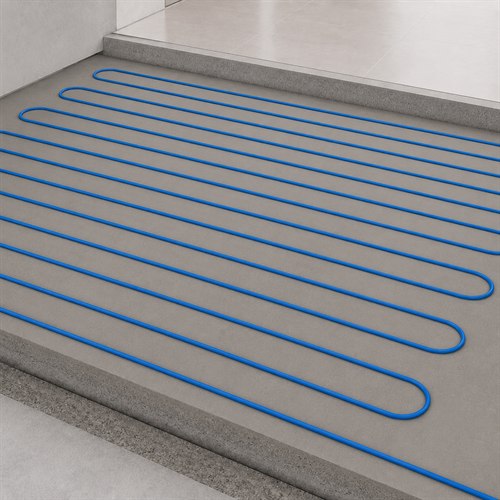Cabo azul AISEN FLOOR distribuído em percurso contínuo de ida e volta sobre o contrapiso.